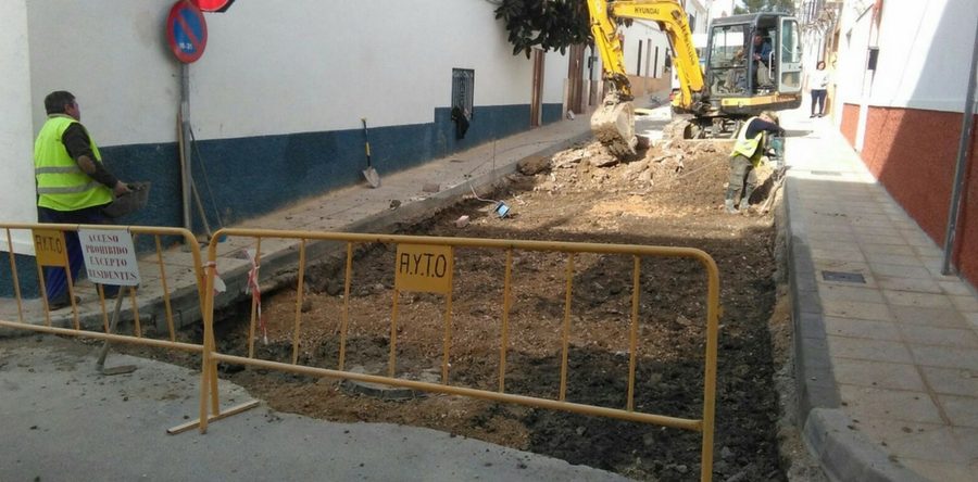 Las obras de la calle Beatriz de Úbeda, en su recta final.