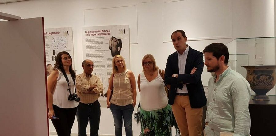 La exposición itinerante sobre la edad y ritualidad de las mujeres íberas, en Arjona.