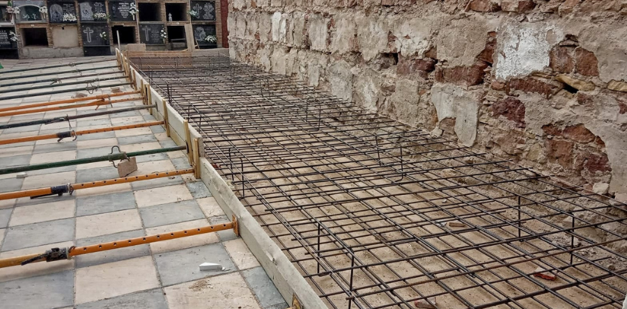 EL AYUNTAMIENTO DE ARJONA CONSTRUYE 120 NICHOS EN EL CEMENTERIO MUNICIPAL