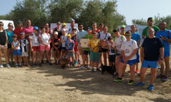 EL CLUB DE ATLETISMO ARJONA CIERRA TEMPORADA EN EL YACIMIENTO DE PIQUÍA