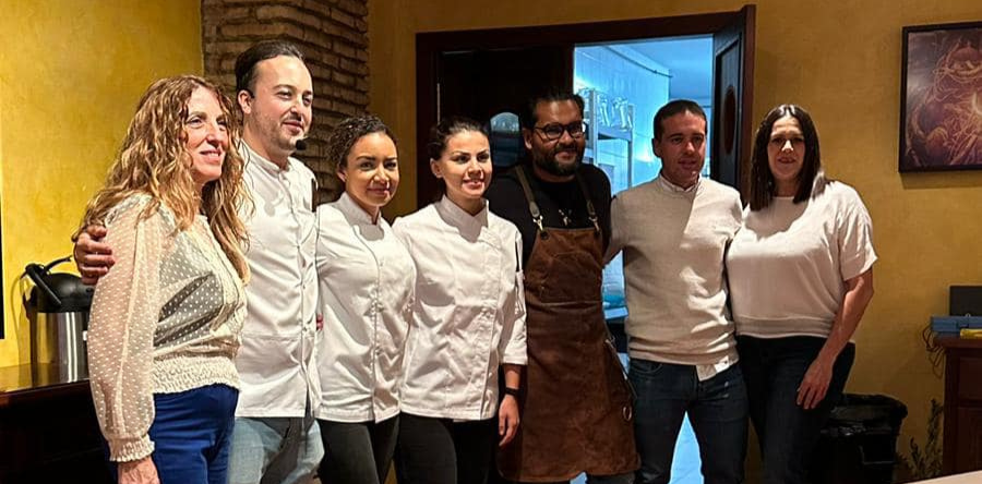 EL CHEF MANUEL LACHICA COCINA PARA EL OTOÑO CULTURAL 2023