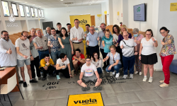 EL ALCALDE DE ARJONA Y EL DELEGADO DEL GOBIERNO DE LA JUNTA EN JAÉN VISITAN EL PUNTO VUELA GUADALINFO ARJONA