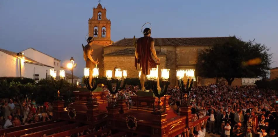 FIESTASANTOS: LA TRADICIÓN QUE UNE A ARJONA EN TORNO A SAN BONOSO Y SAN MAXIMIANO