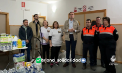 ARJONA LLENA DOS CAMIONES DE AYUDA PARA LOS AFECTADOS POR LA DANA EN VALENCIA