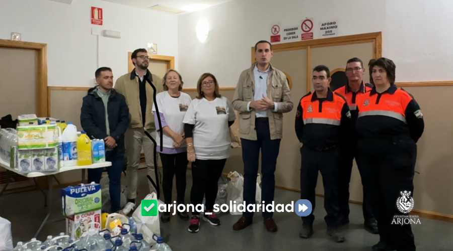 ARJONA LLENA DOS CAMIONES DE AYUDA PARA LOS AFECTADOS POR LA DANA EN VALENCIA