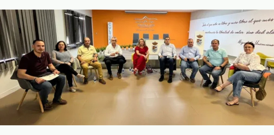 LOS ALCALDES Y ACALDESAS DE LA COMARCA EXIGEN SOLUCIONES URGENTES ANTE EL DETERIORO DEL HOSPITAL ALTO GUADALQUIVIR