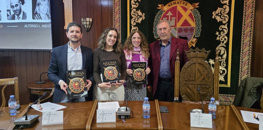 Presentación del libro Arjona en la Antigüedad en el Ayuntamiento de Arjona