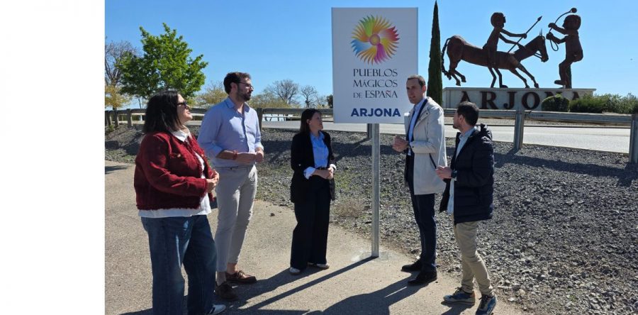 Arjona recibe la visita de Pueblos Mágicos de España