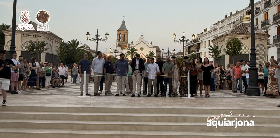 Arjona inaugura la reforma del Paseo General Muñoz Cobo, corazón del municipio